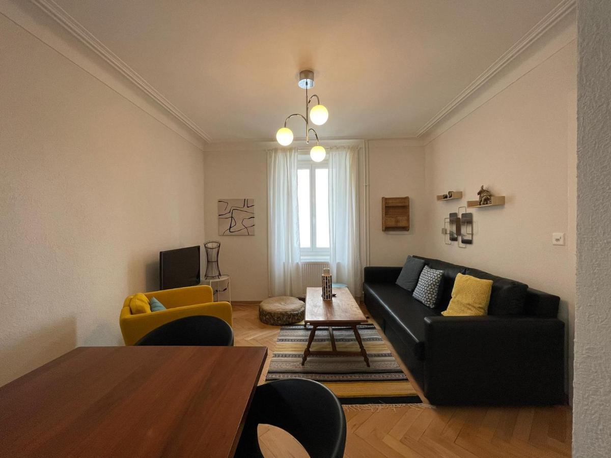 Appartement Luna Avec Parking Couvert Prive ル・ロクル エクステリア 写真