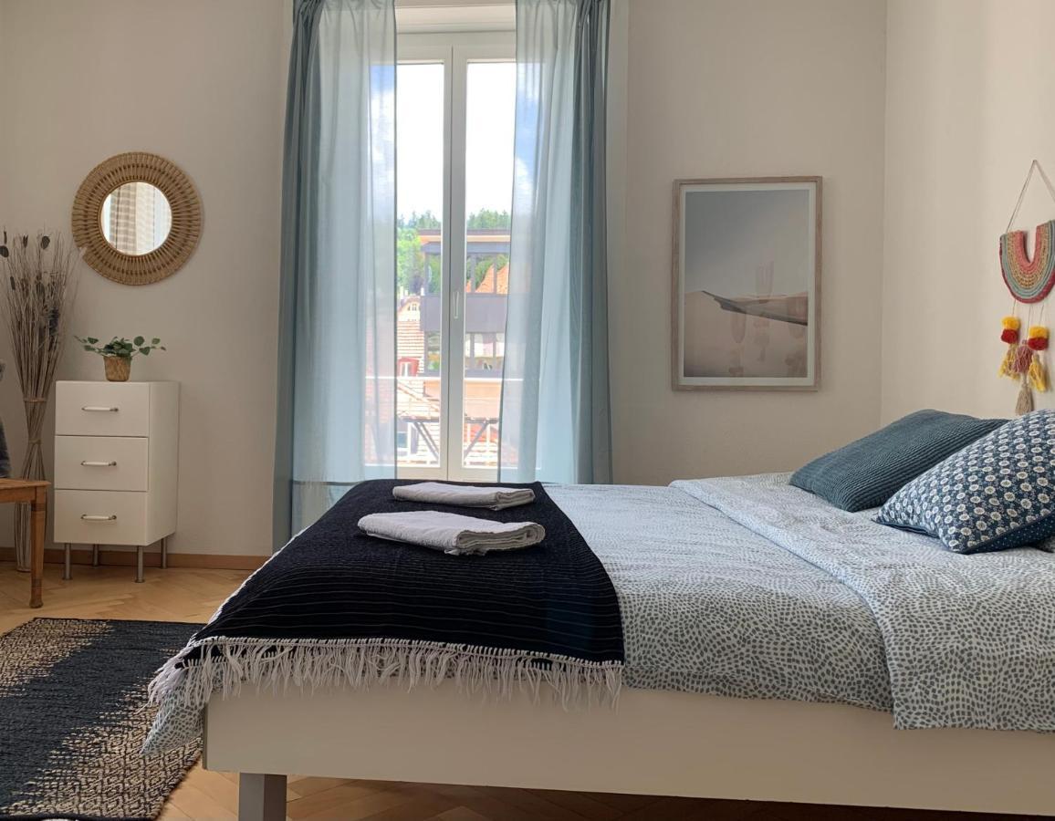 Appartement Luna Avec Parking Couvert Prive ル・ロクル エクステリア 写真